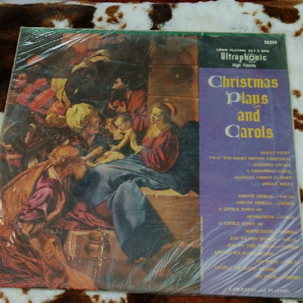 Halo Christmas Plays and Carols Vinyl Record - Multicolor